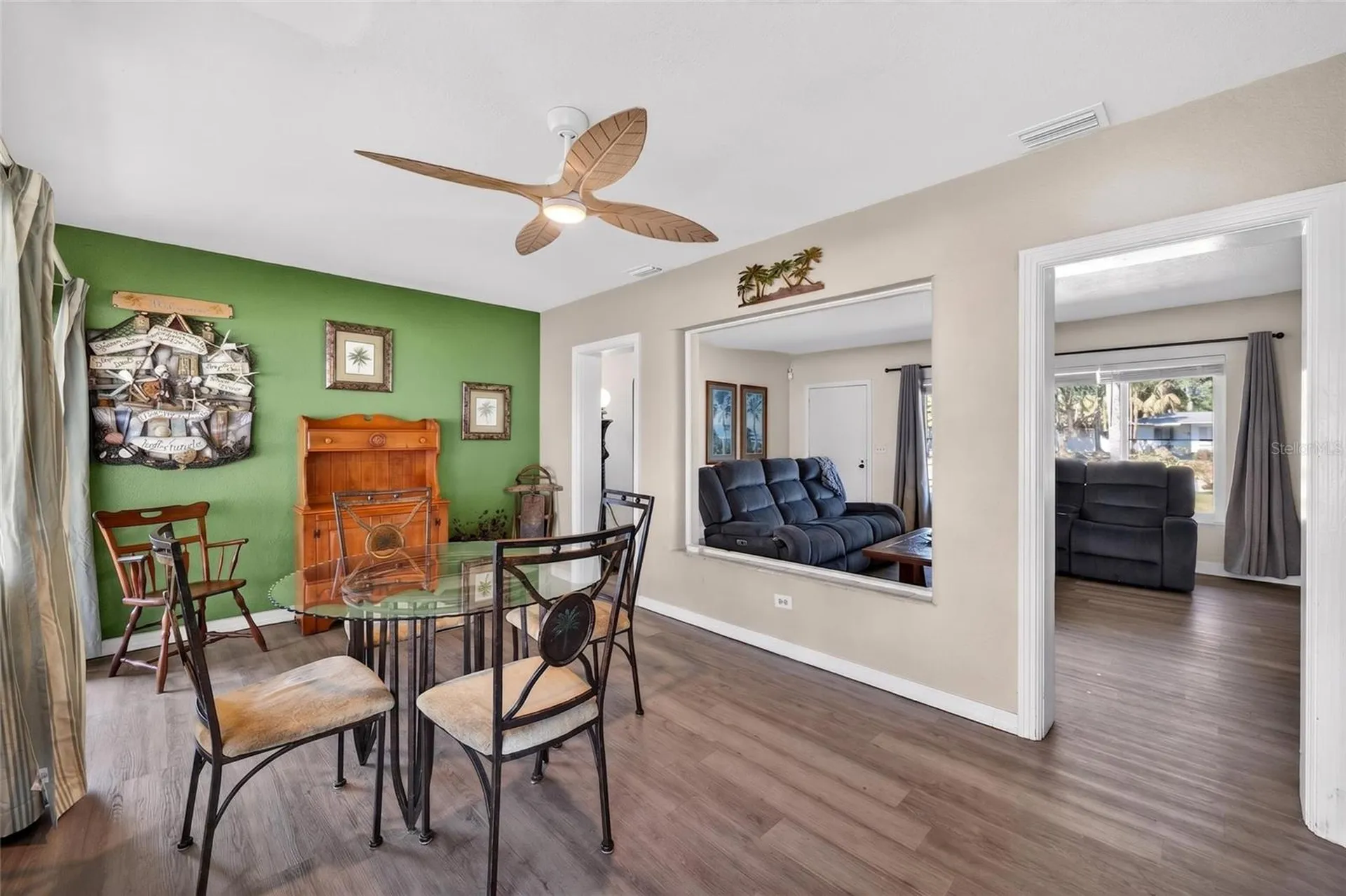 219 S Saturn Avenue Clearwater FL 33755