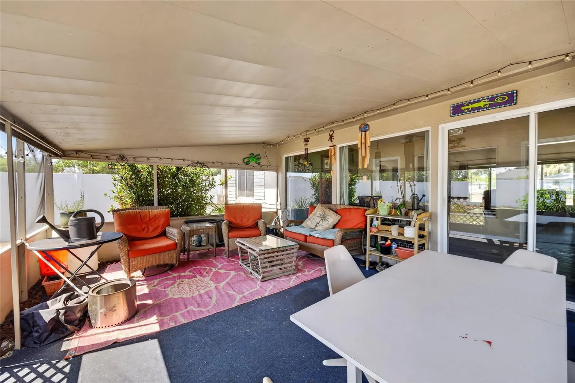 219 S Saturn Avenue Clearwater FL 33755