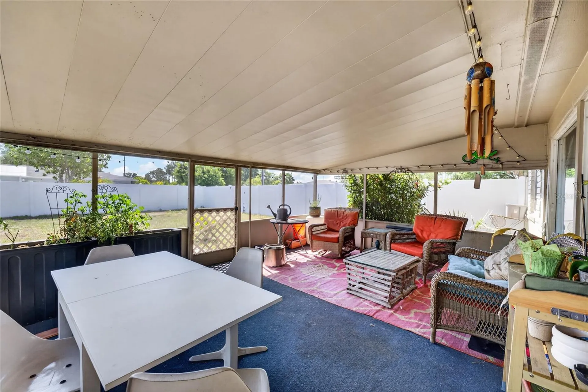 219 S Saturn Avenue Clearwater FL 33755