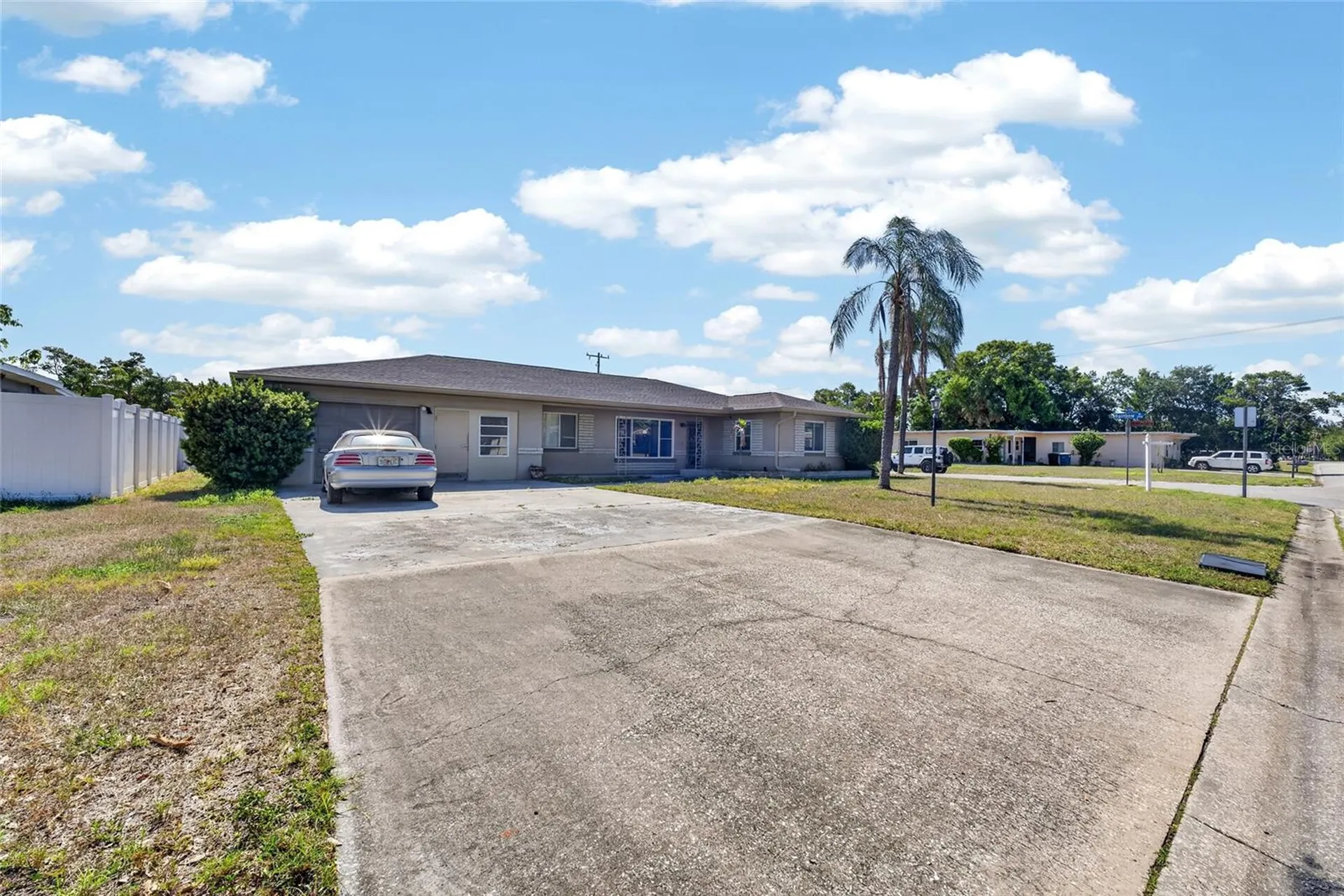 219 S Saturn Avenue Clearwater FL 33755
