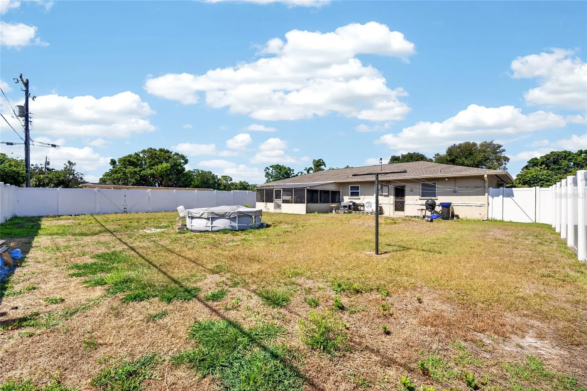 219 S Saturn Avenue Clearwater FL 33755