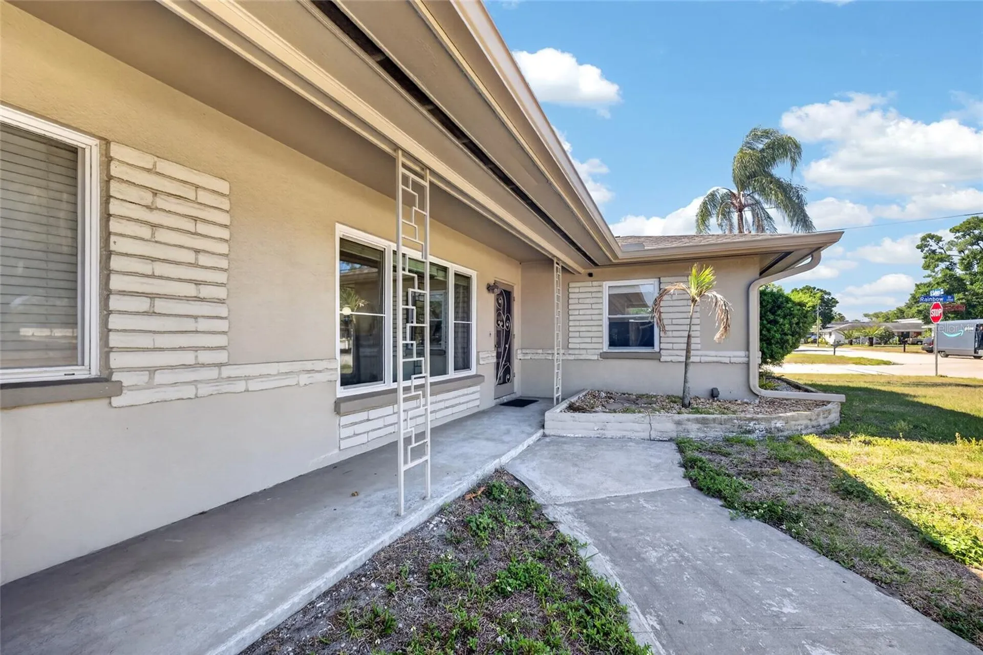 219 S Saturn Avenue Clearwater FL 33755