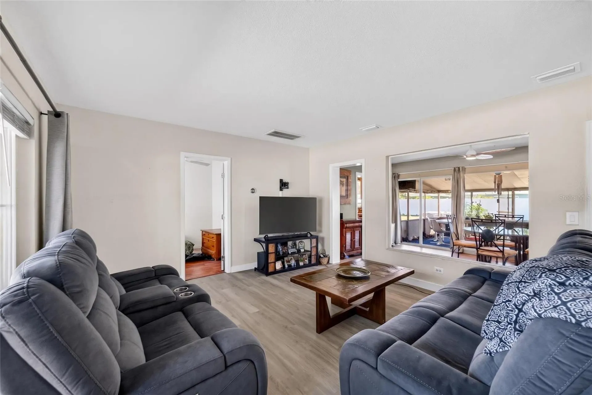 219 S Saturn Avenue Clearwater FL 33755