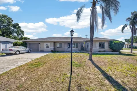 219 S Saturn Avenue Clearwater FL 33755