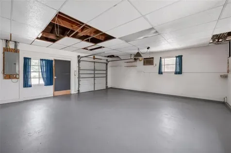 219 S Saturn Avenue Clearwater FL 33755