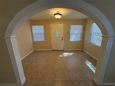 8351 Wakeford Road Lake Wales FL 33898