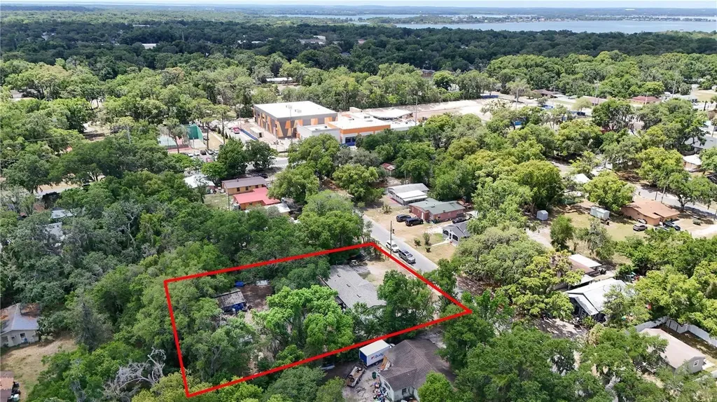 1400 N Simpson Street Mount Dora FL 32757