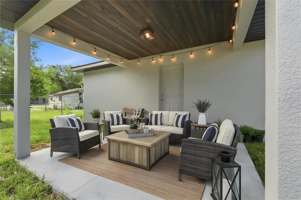 115 Rose Street Auburndale FL 33823