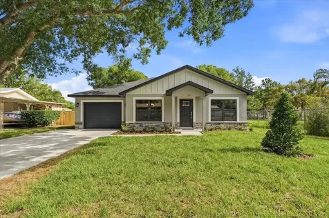 115 Rose Street Auburndale FL 33823
