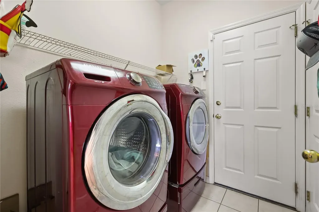 333 Higher Combe Drive Davenport FL 33897