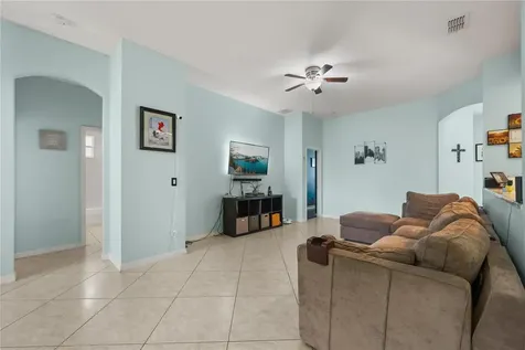 333 Higher Combe Drive Davenport FL 33897