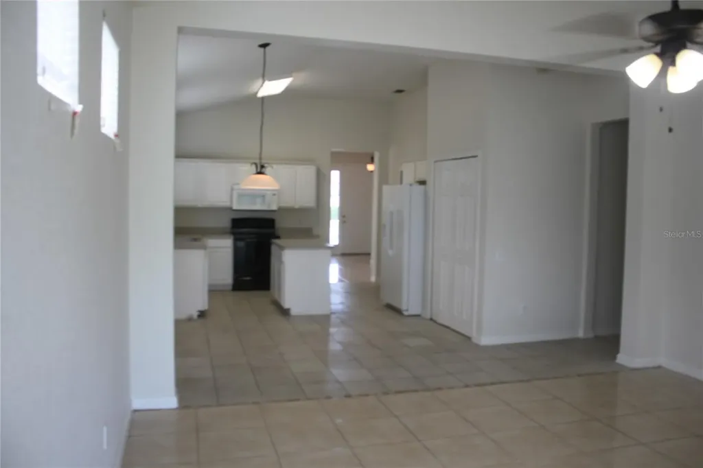 2321 Meadow Oak Circle Kissimmee FL 34746