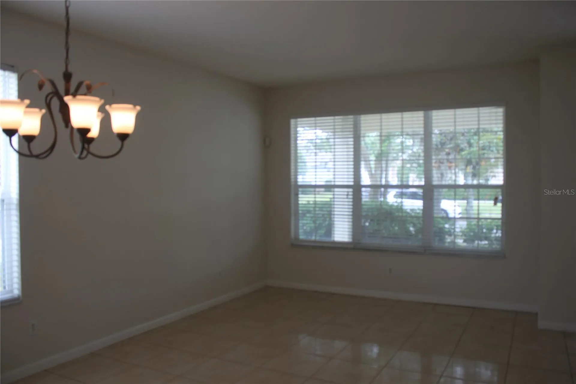 2321 Meadow Oak Circle Kissimmee FL 34746