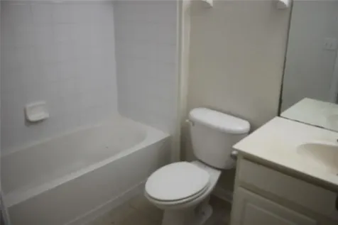 2321 Meadow Oak Circle Kissimmee FL 34746