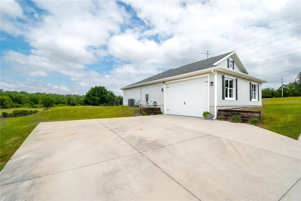 5021 NW 101st Street Road Ocala FL 34482
