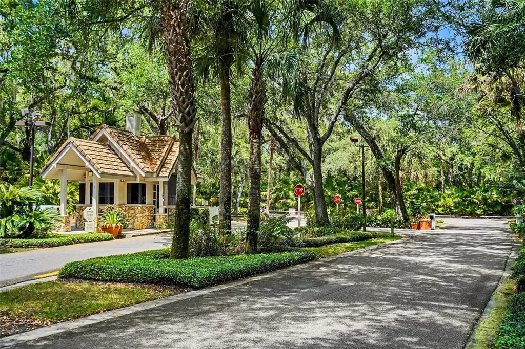 109 Crown Oaks Way Longwood FL 32779
