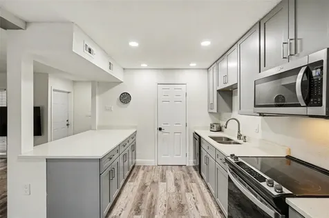 109 Crown Oaks Way Longwood FL 32779