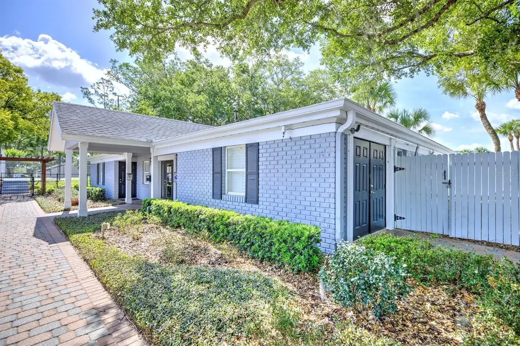 262 Lewfield Circle Winter Park FL 32792