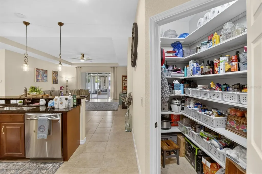 11321 Scribner Station Lane Lithia FL 33547