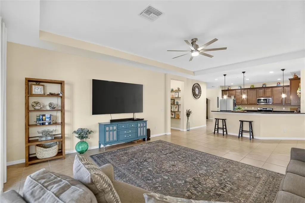 11321 Scribner Station Lane Lithia FL 33547