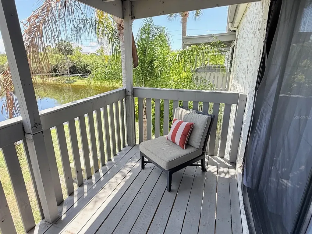 11409 8th Street N St Petersburg FL 33716