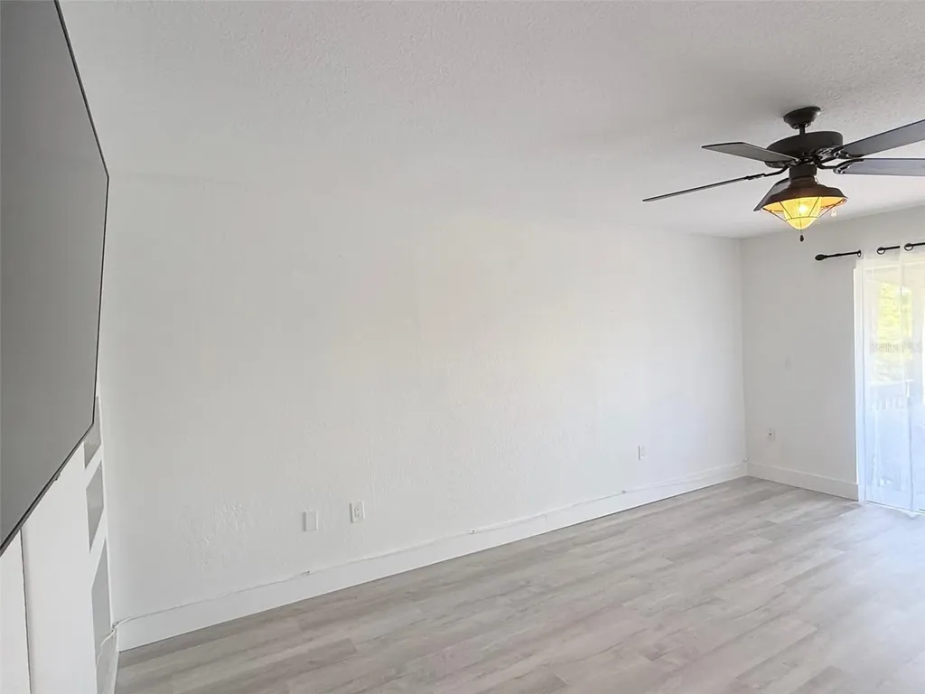 11409 8th Street N St Petersburg FL 33716