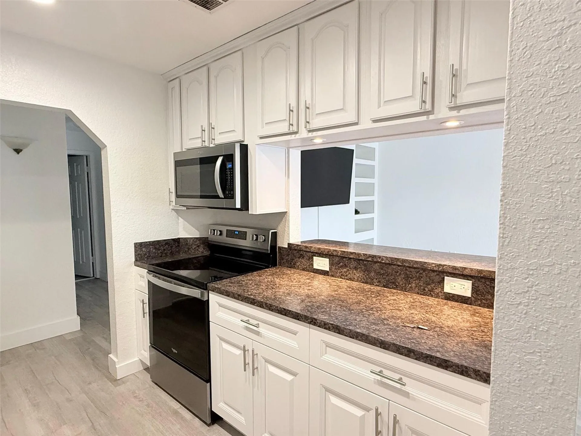 11409 8th Street N St Petersburg FL 33716