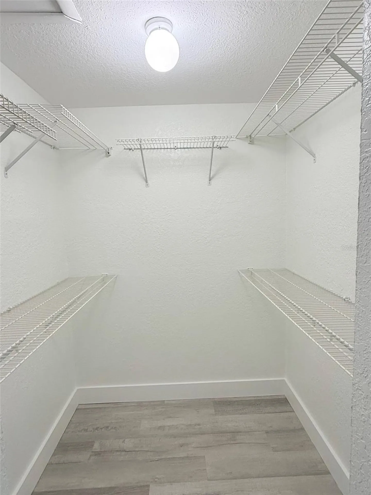 11409 8th Street N St Petersburg FL 33716
