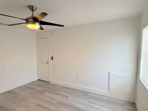 11409 8th Street N St Petersburg FL 33716