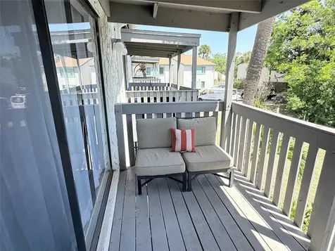 11409 8th Street N St Petersburg FL 33716