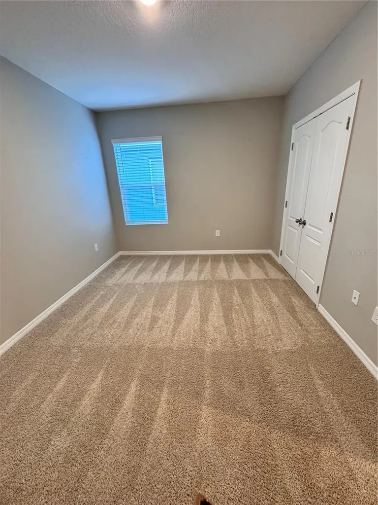 2531 Avalon Park Boulevard Tavares FL 32778