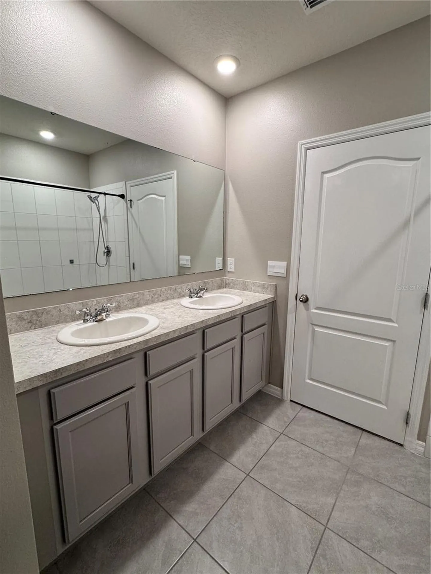 2531 Avalon Park Boulevard Tavares FL 32778