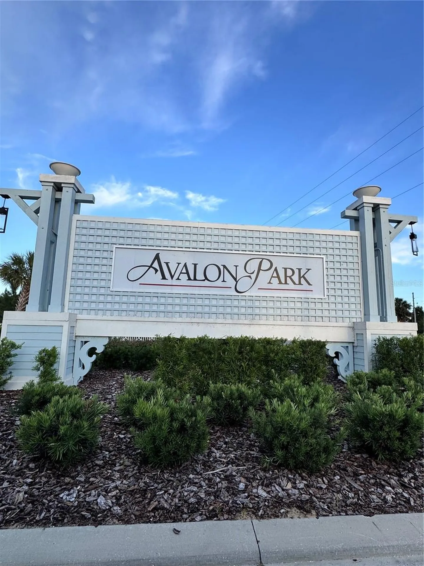 2531 Avalon Park Boulevard Tavares FL 32778