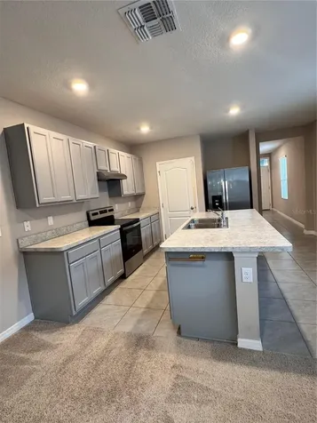 2531 Avalon Park Boulevard Tavares FL 32778