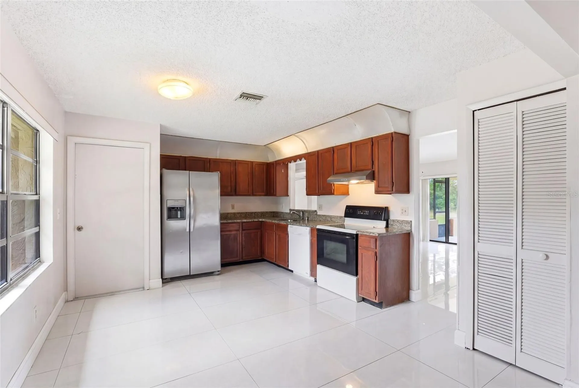 871 Lamplighter Drive NW Palm Bay FL 32907