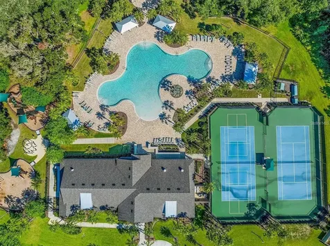 11131 Sundrift Drive Tampa FL 33647
