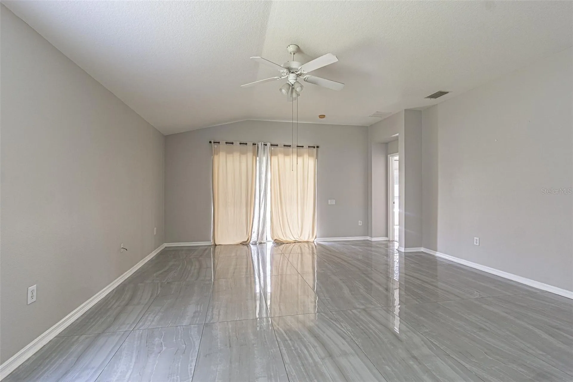 5553 Gallant Fox Court Wesley Chapel FL 33544