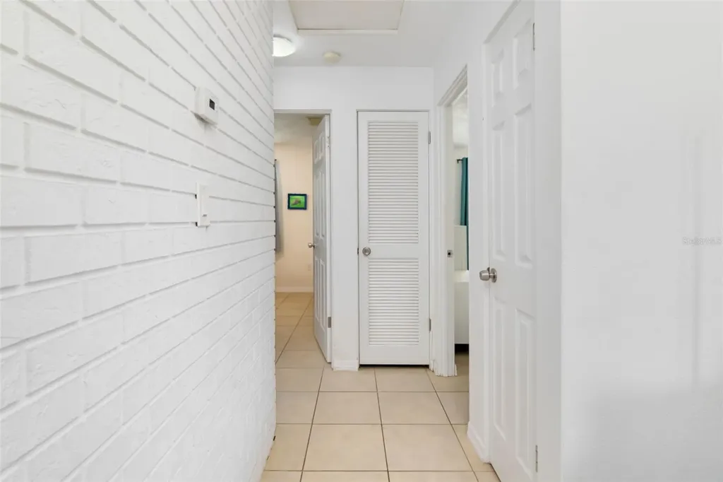 4001 Groveland Avenue Sarasota FL 34231