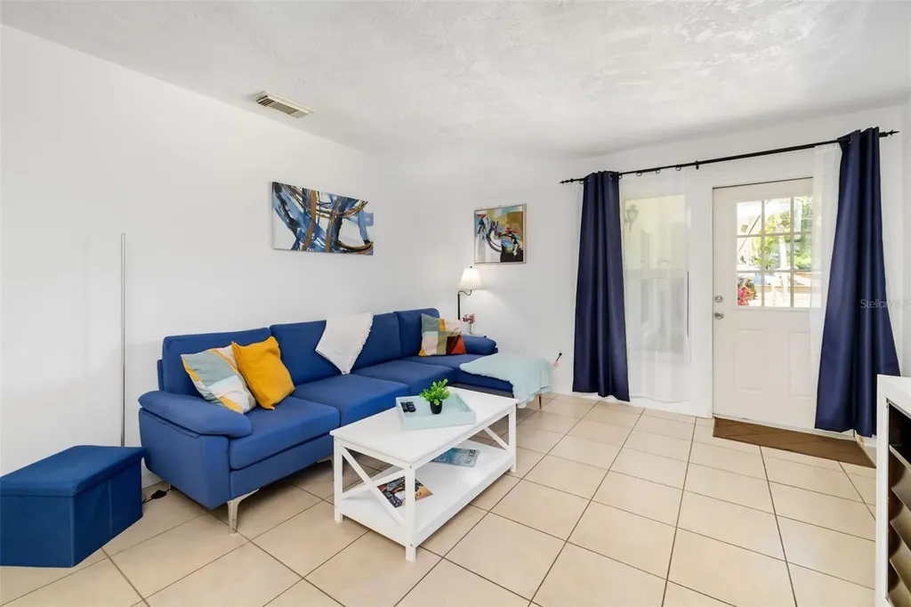 4001 Groveland Avenue Sarasota FL 34231