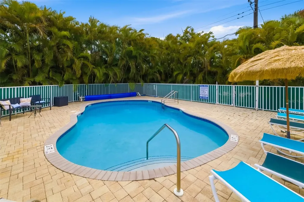 4001 Groveland Avenue Sarasota FL 34231