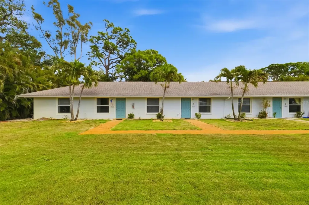 4001 Groveland Avenue Sarasota FL 34231