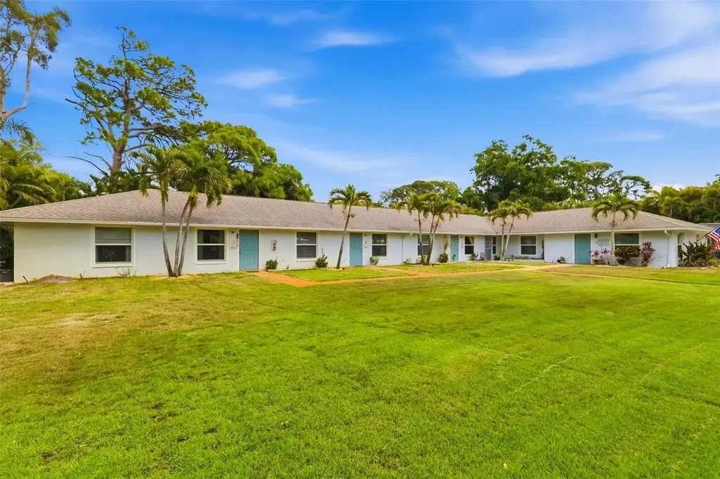 4001 Groveland Avenue Sarasota FL 34231