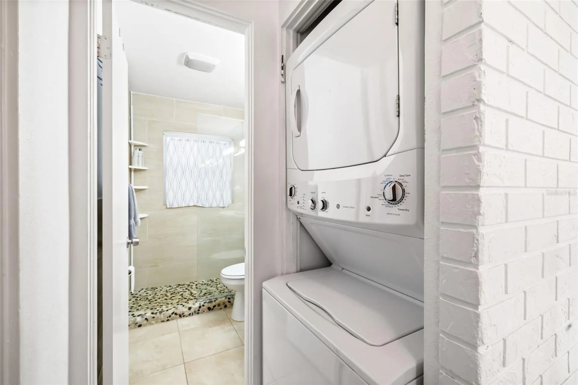 4001 Groveland Avenue Sarasota FL 34231