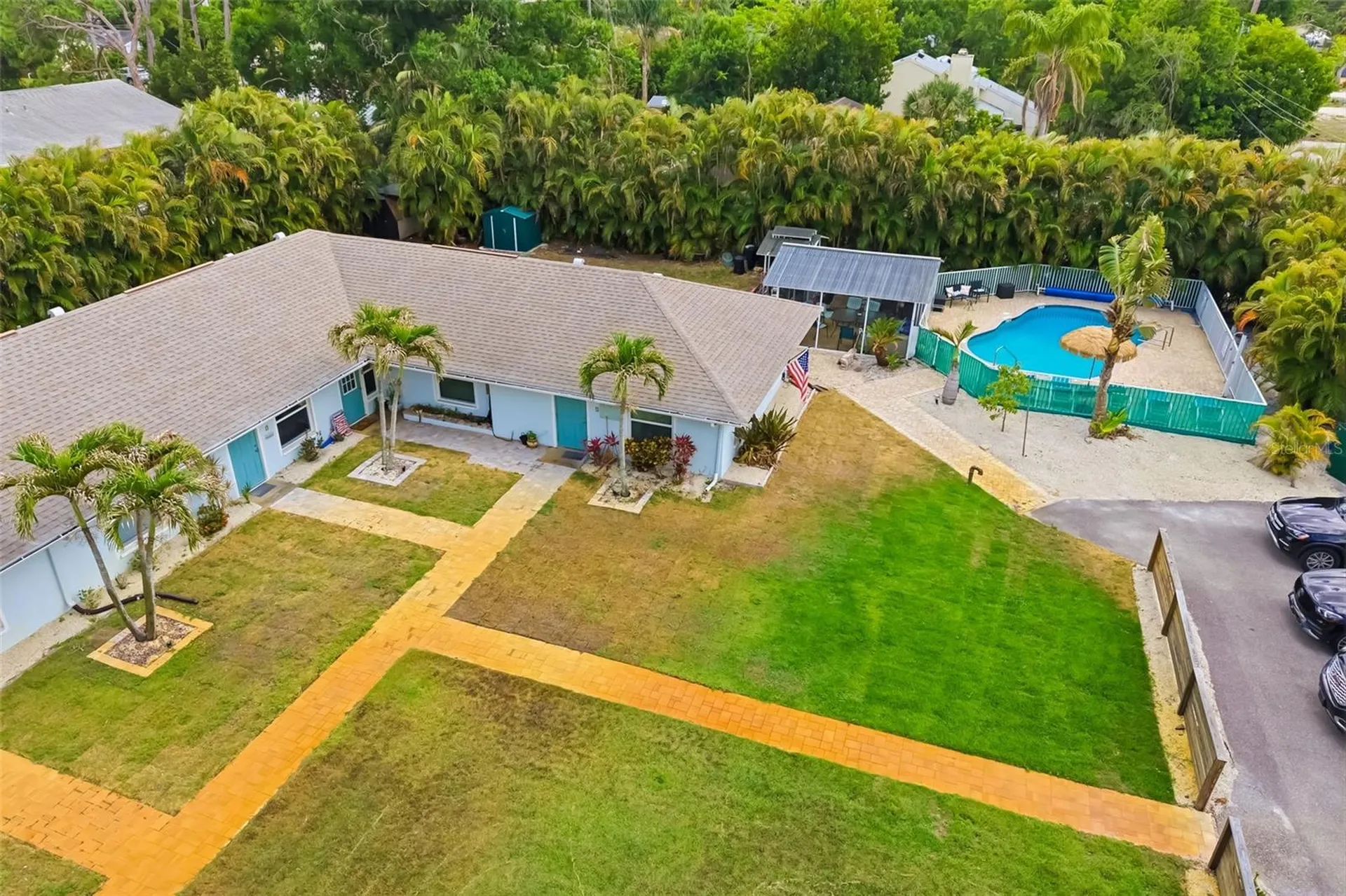 4001 Groveland Avenue Sarasota FL 34231