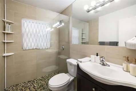 4001 Groveland Avenue Sarasota FL 34231