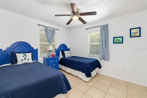 4001 Groveland Avenue Sarasota FL 34231