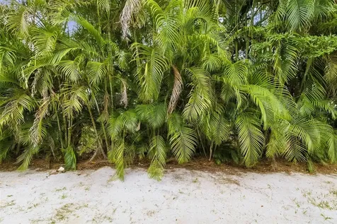 4001 Groveland Avenue Sarasota FL 34231