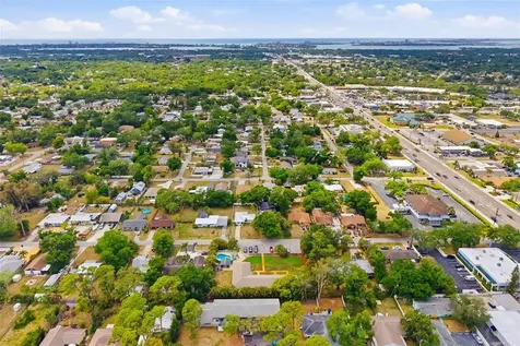 4001 Groveland Avenue Sarasota FL 34231