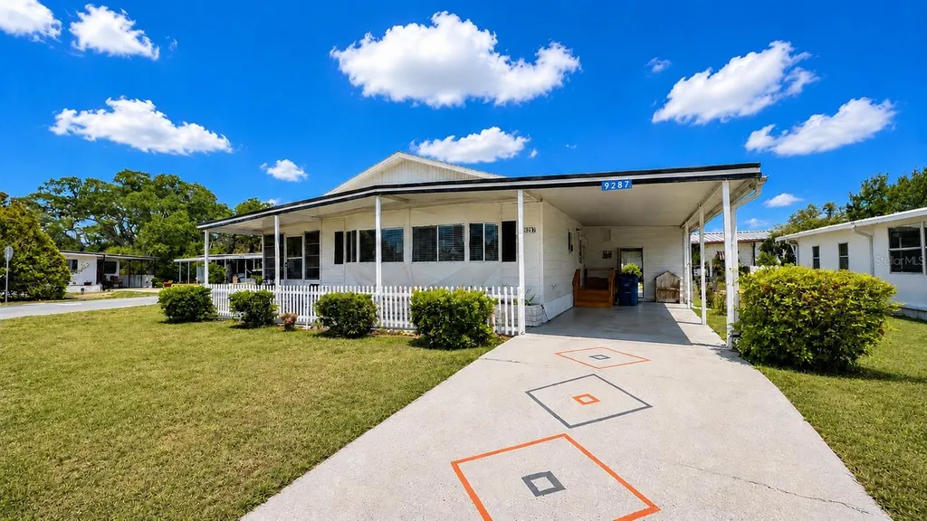 9287 Highpoint Boulevard Brooksville FL 34613