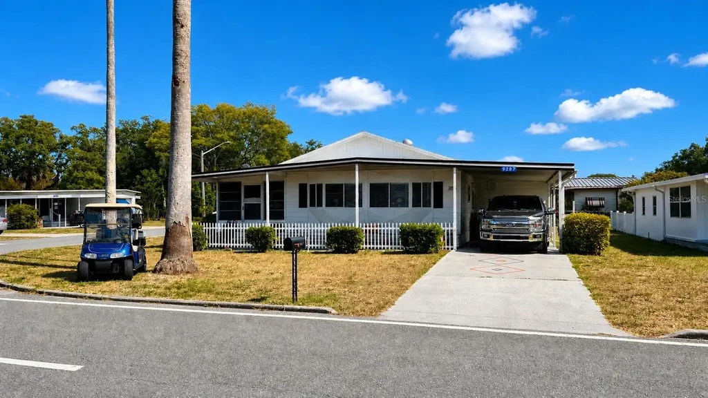 9287 Highpoint Boulevard Brooksville FL 34613